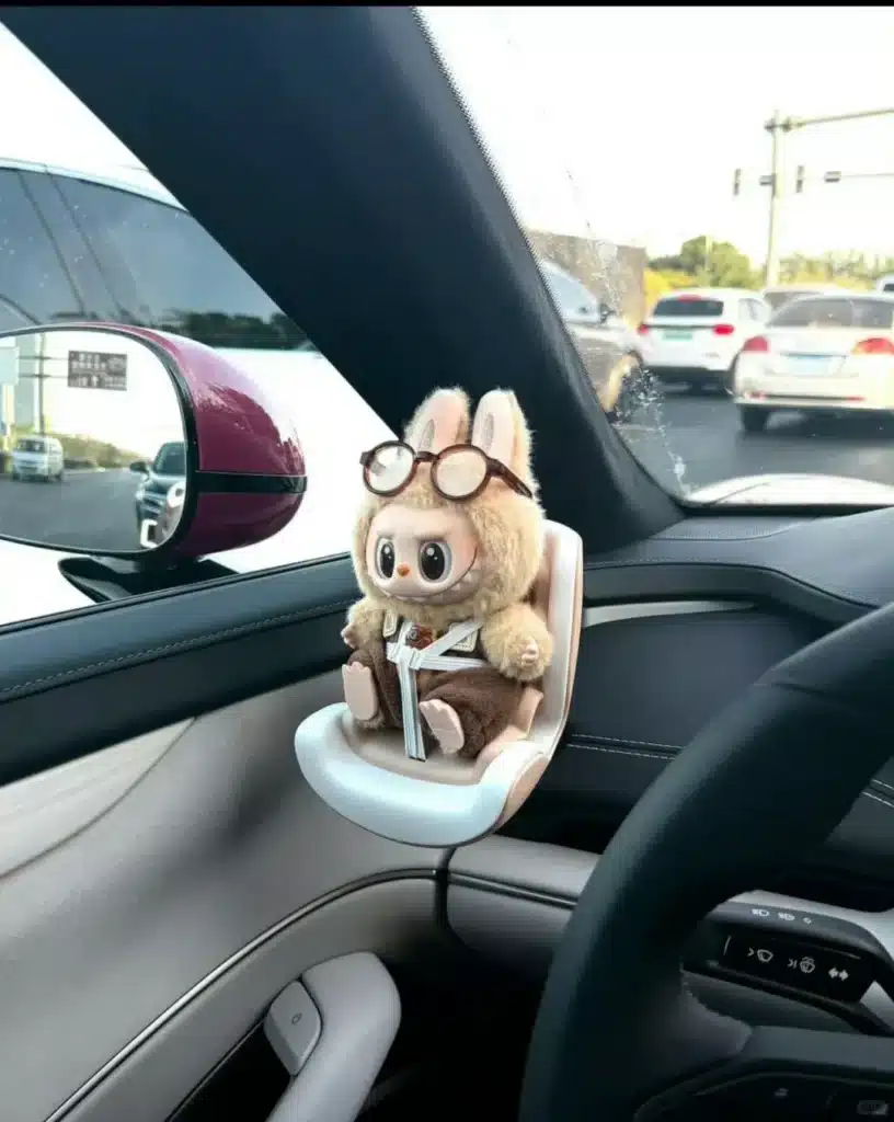 Image #1 from Lily Thompson