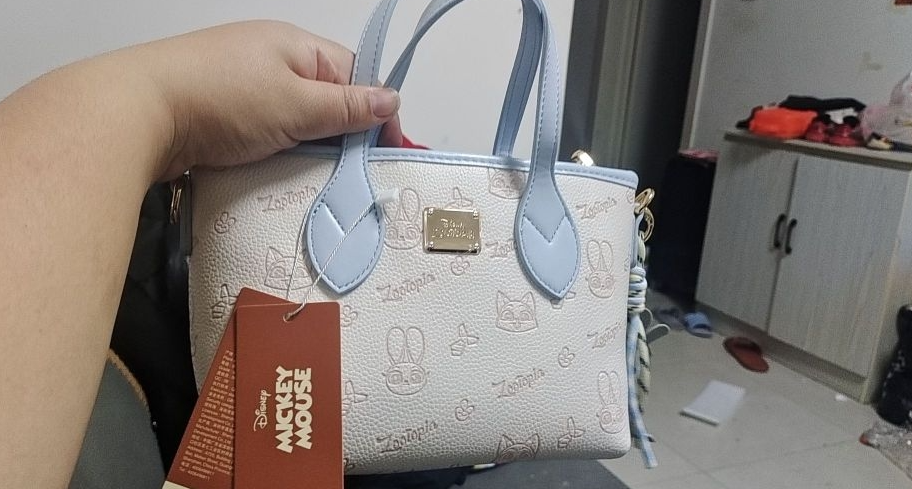 Image #1 from Amelia Martinez